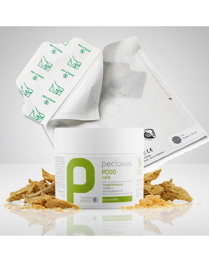 peclavus PODOcare klovenzalf met Occlusive Pleister